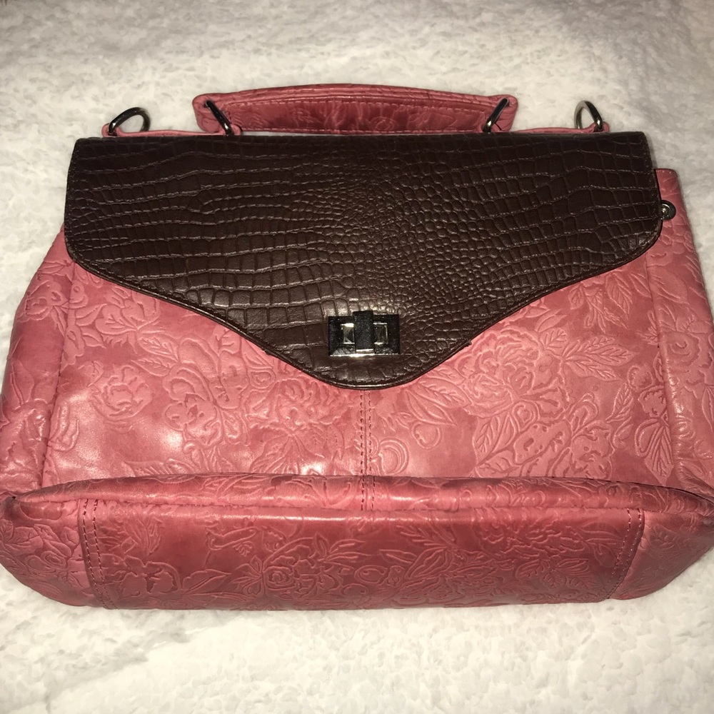 URBAN OUTFITTERS BAG